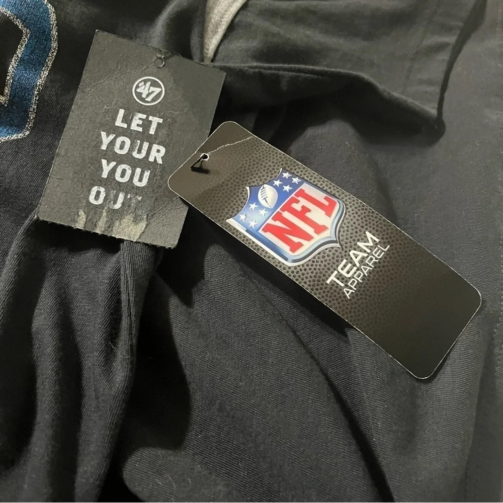 Men's '47 Carolina Panthers Short Sleeve Tee, Size Medium